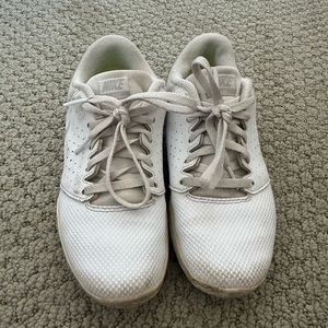 Nike Size 2 White Cheer Shoes